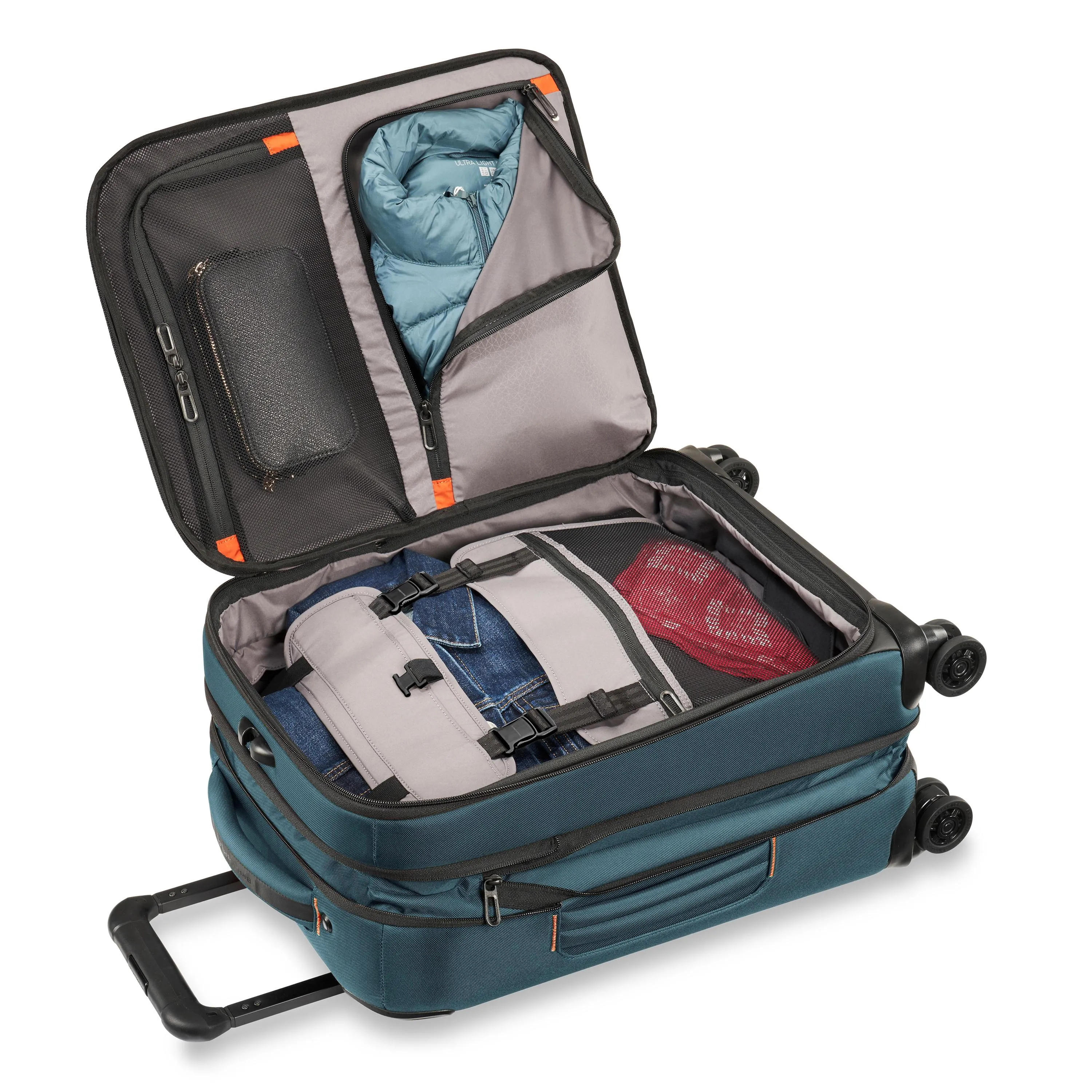 Briggs & Riley ZDX 21 Inch Carry-On Expandable Spinner Luggage