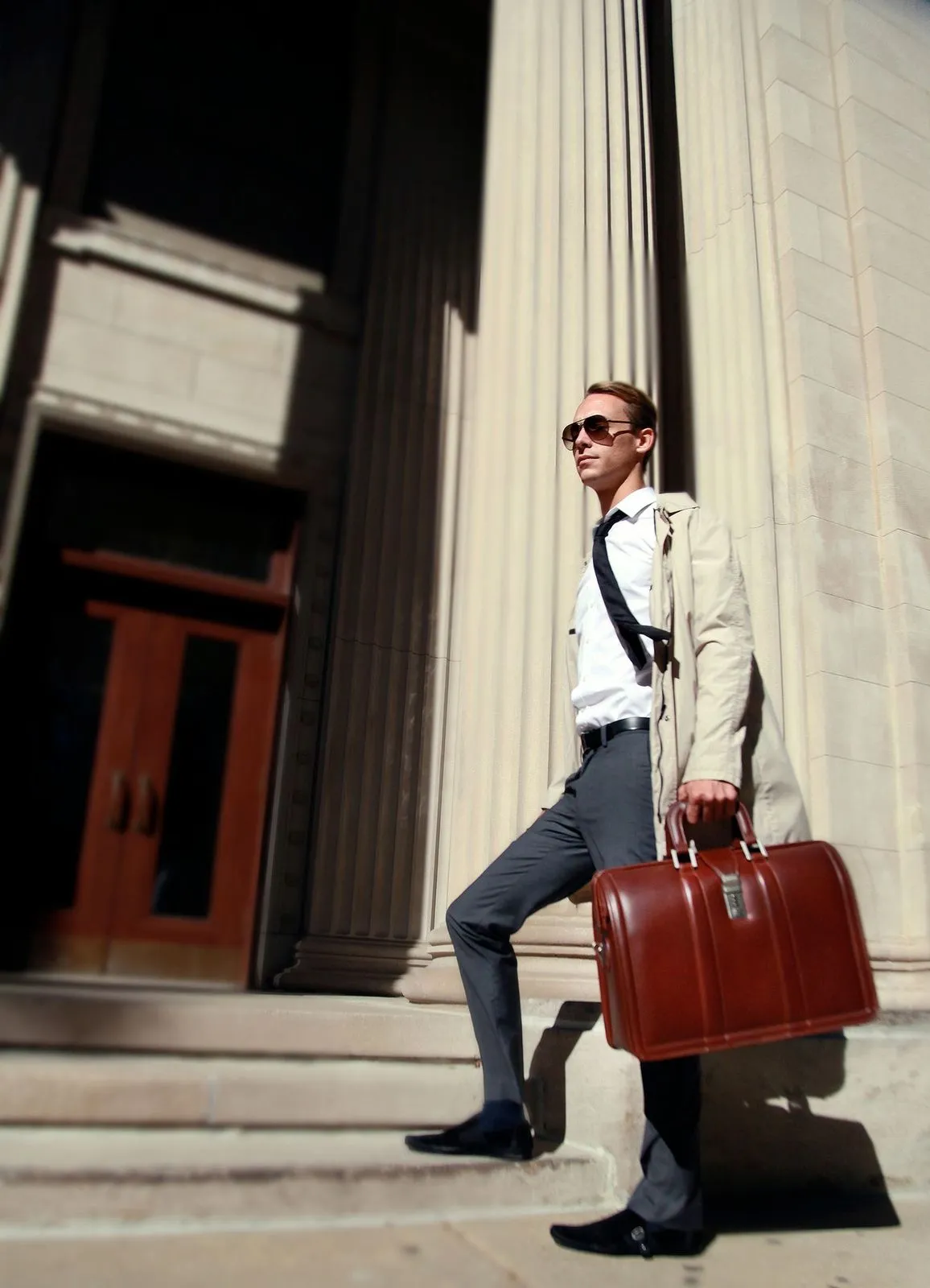 McKlein Morgan 17" Leather Litigator Laptop Briefcase Burgundy