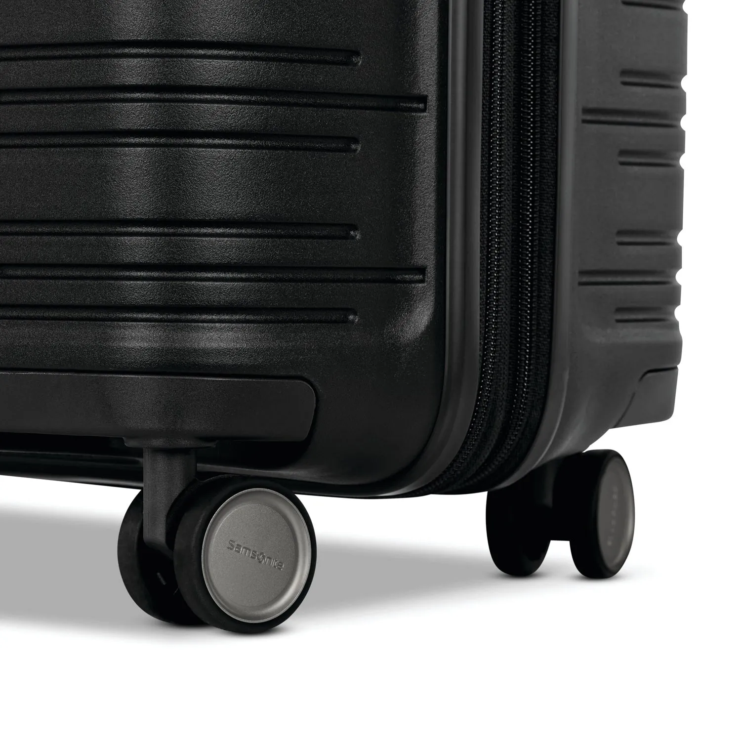 Samsonite Elevation™ Plus Carry-on Spinner