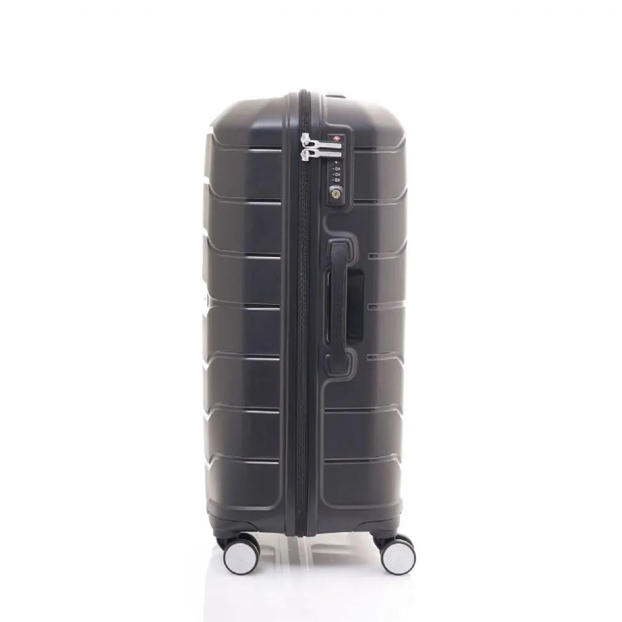 Samsonite Freeform 21" Carry on Spinner